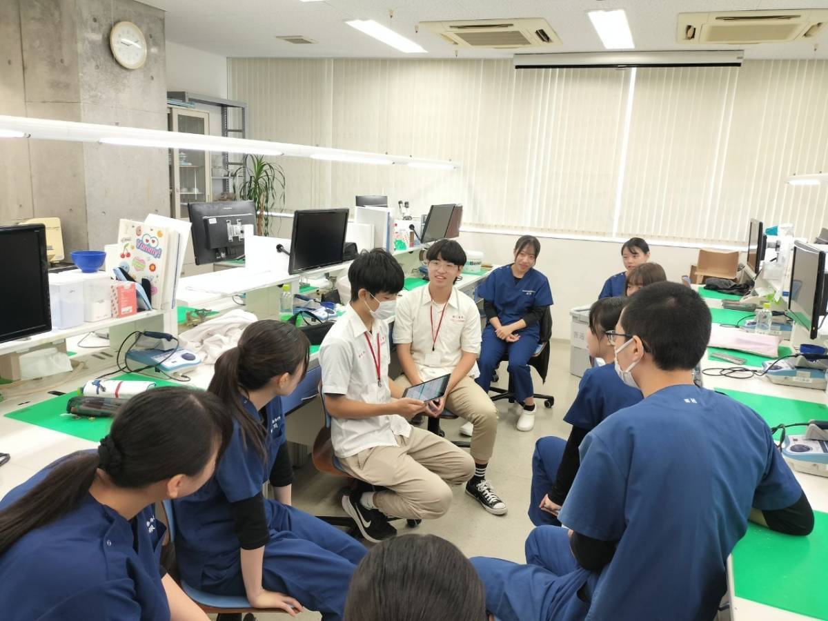 台湾留学生との国際交流（技工士科）